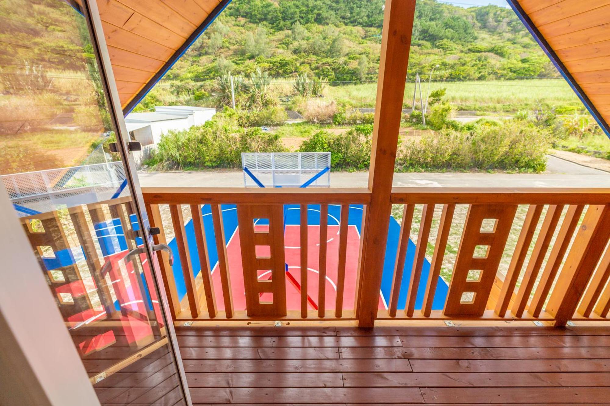 レジーナ石垣　ログテリアⅰ Ferienhaus *