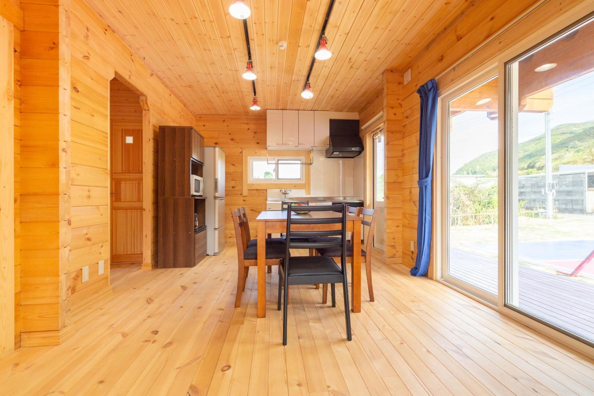 Ferienhaus レジーナ石垣　ログテリアⅰ *